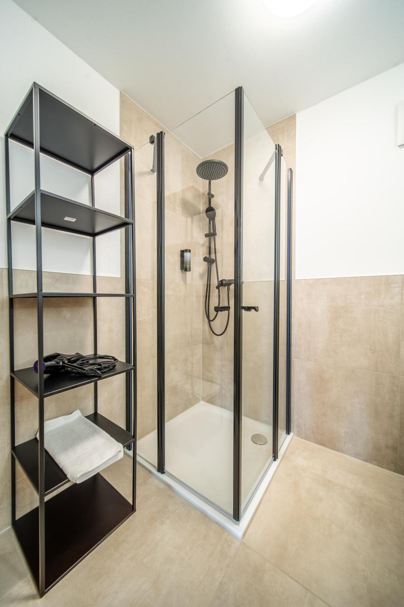 Coblenz Suites Koblenz  Ngoại thất bức ảnh